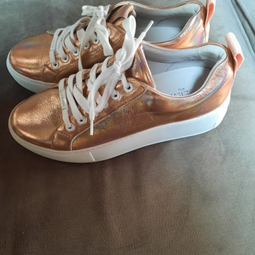 J/Slides Rose Gold Metallic Platform Sneakers Sz 8 - image 3